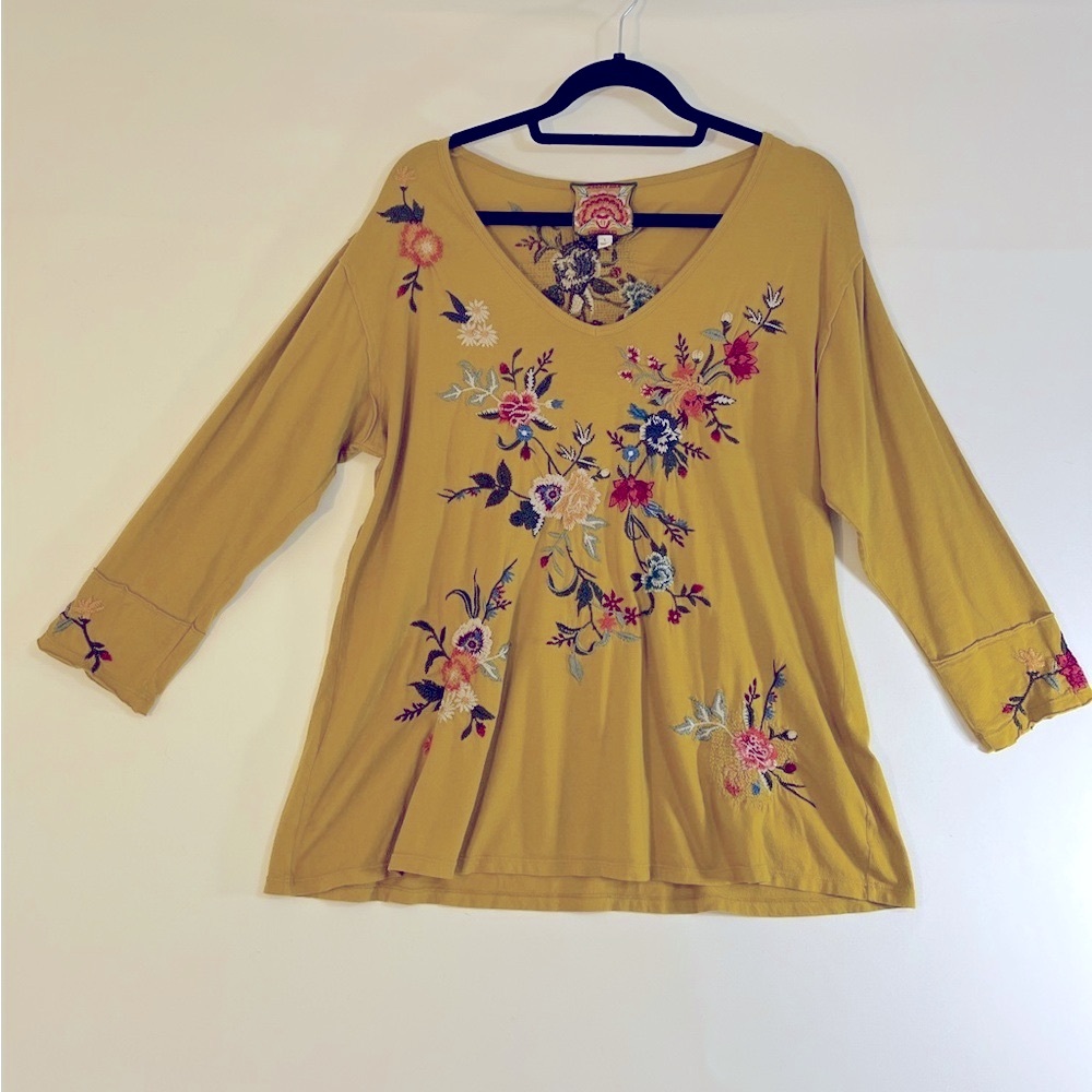 Johnny Was Mustard Yellow Embroidered V-Neck Long Sleeve Tee